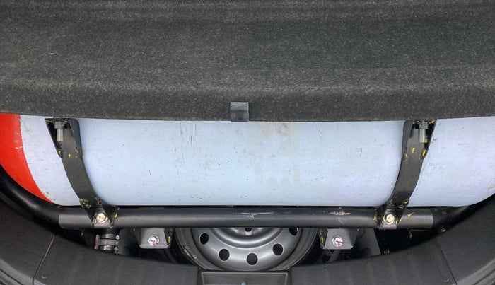 2016 Maruti Wagon R 1.0 LXI CNG, CNG, Manual, 17,428 km, Boot Inside