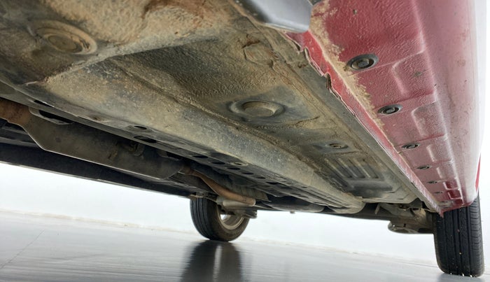 2017 Toyota Etios Liva VX DUAL TONE, Petrol, Manual, 34,847 km, Right Side Underbody