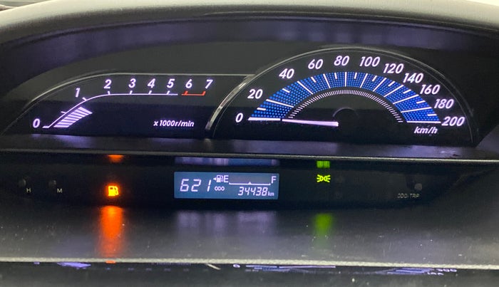 2017 Toyota Etios Liva VX DUAL TONE, Petrol, Manual, 34,847 km, Odometer Image