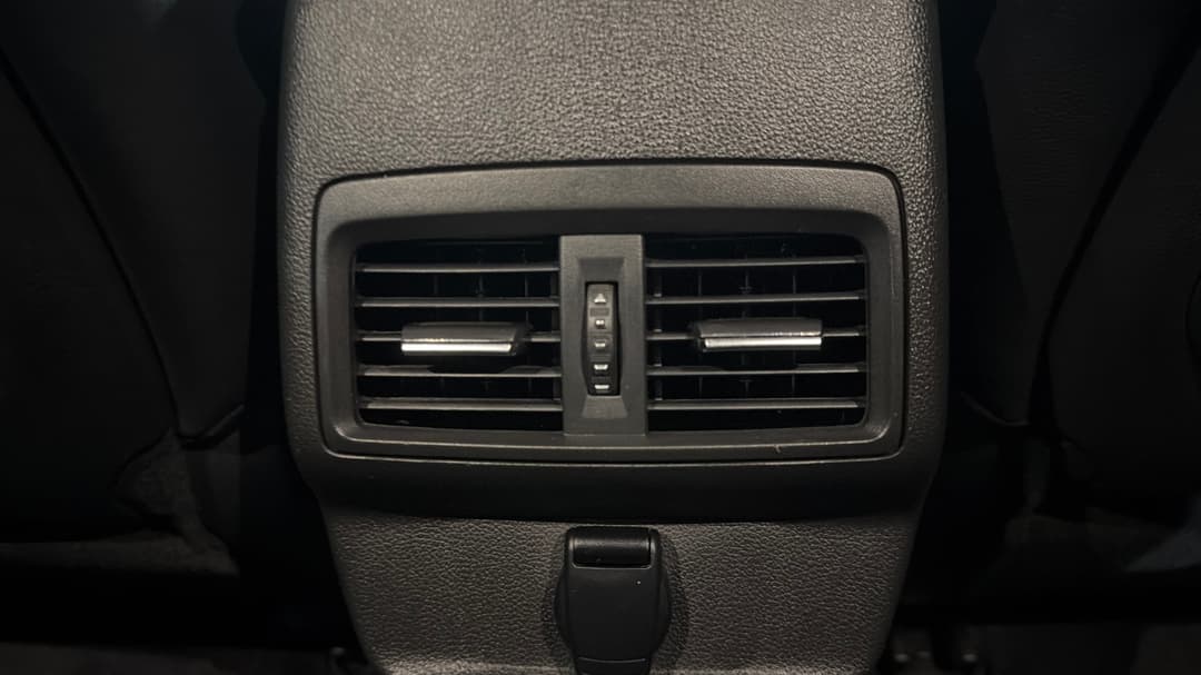 2020 Renault Koleos Black Edition, Automatic, 59183 km, Rear A/C Vent