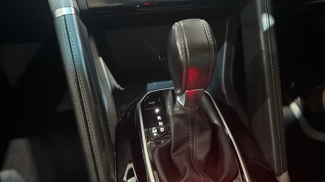 2020 Renault Koleos Black Edition, Automatic, 59183 km, Gear Lever 