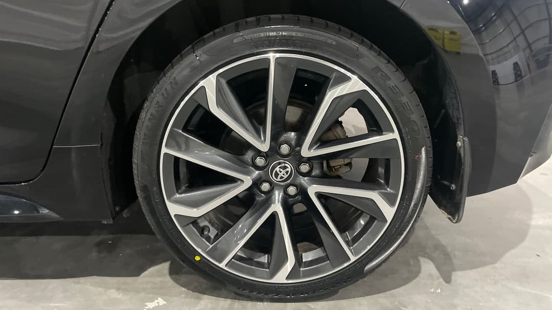 2021 Toyota Corolla Zr Hybrid, Automatic, 62994 km, Left Rear Wheel