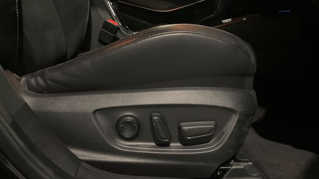 2021 Toyota Corolla Zr Hybrid, Automatic, 62994 km, Drivers Side Adjustment Panel