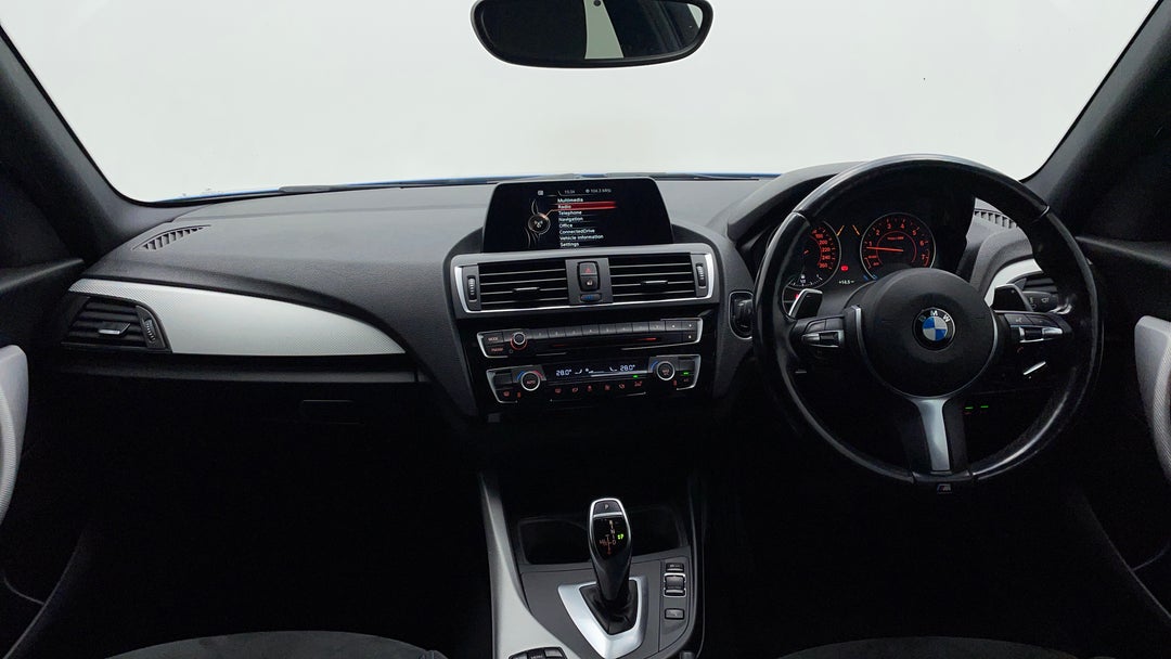 2016 BMW 1 25i M Sport, Automatic, 97508 km, Dashboard View