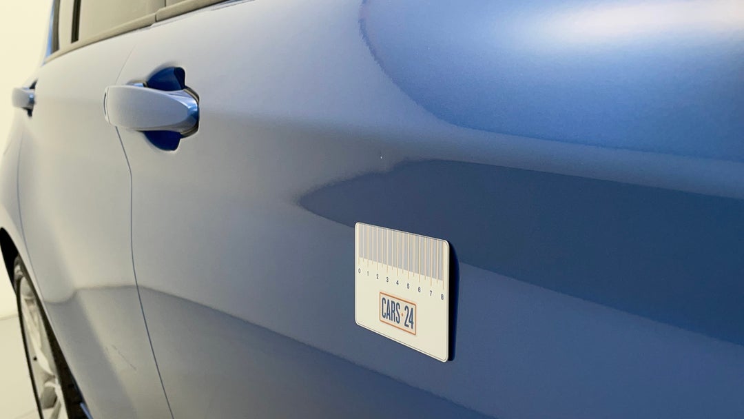 2016 BMW 1 25i M Sport, Automatic, 97508 km, Doors Front RHS Dent