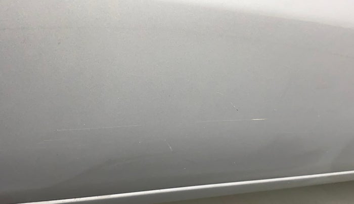 2019 Maruti Eeco 5 STR WITH A/C+HTR, Petrol, Manual, 85,587 km, Right rear door - Minor scratches