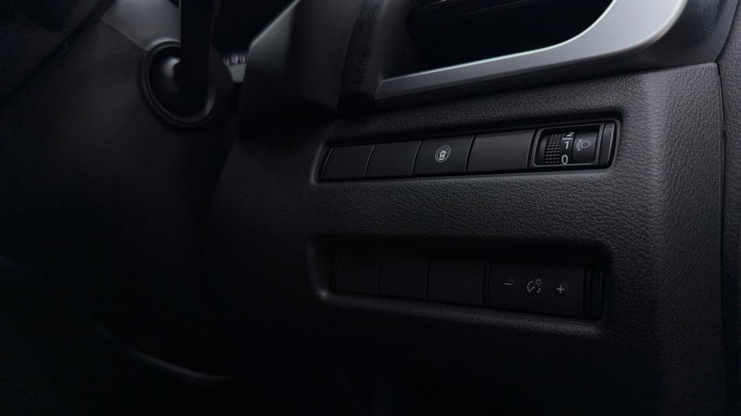 2024 Nissan X-trail St (4WD) 7 Seat, Automatic, 57416 km, Utility Switches/Buttons