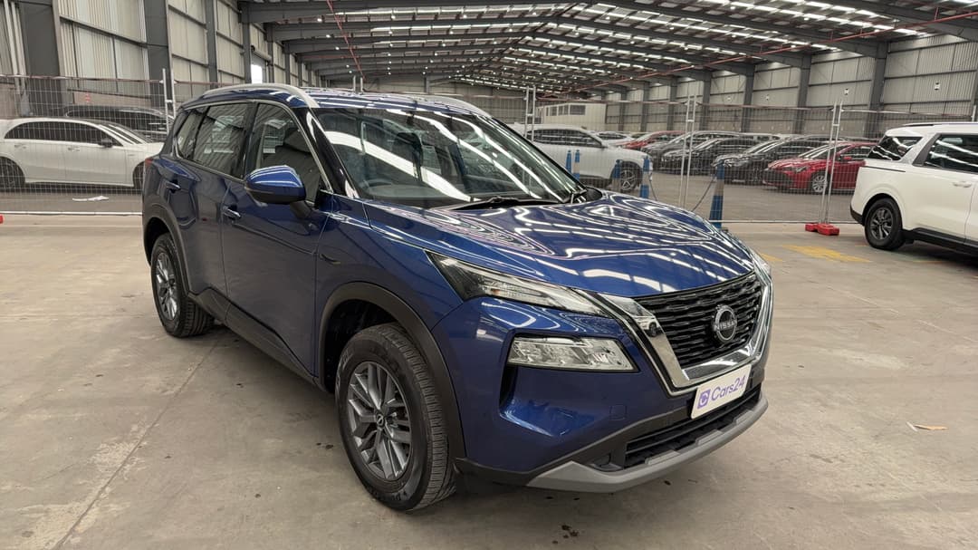 2024 Nissan X-trail St (4WD) 7 Seat, Automatic, 57416 km, Right Front Diagonal (45- Degree) View