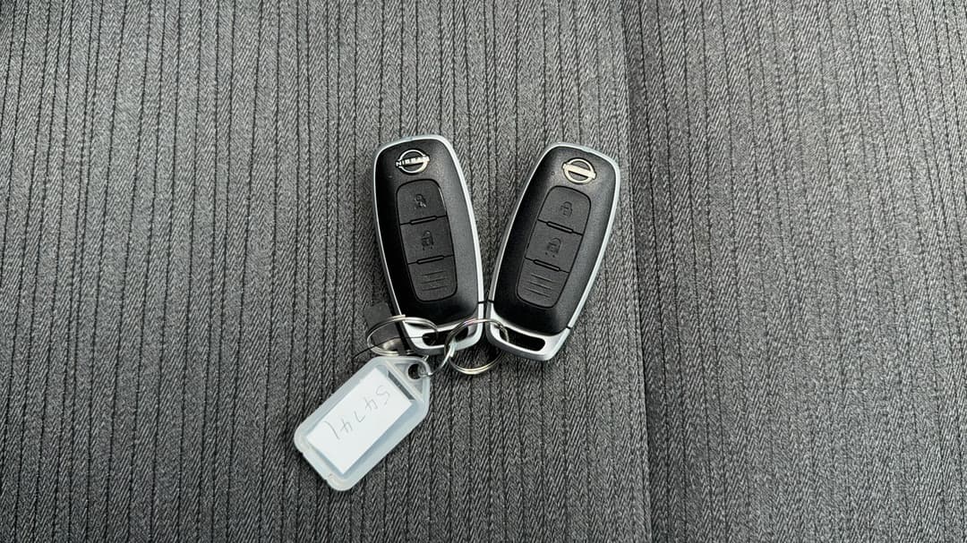 2024 Nissan X-trail St (4WD) 7 Seat, Automatic, 57416 km, Key Close-up