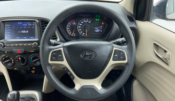 2019 Hyundai NEW SANTRO SPORTZ 1.1, Petrol, Manual, 9,592 km, Steering Wheel Close-up