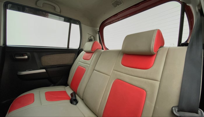 2014 Maruti Wagon R 1.0 VXI, Petrol, Manual, 43,070 km, Right Side Rear Door Cabin