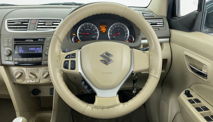 2016 Maruti Ertiga VXI CNG, CNG, Manual, 93,946 km, Steering Wheel Close Up