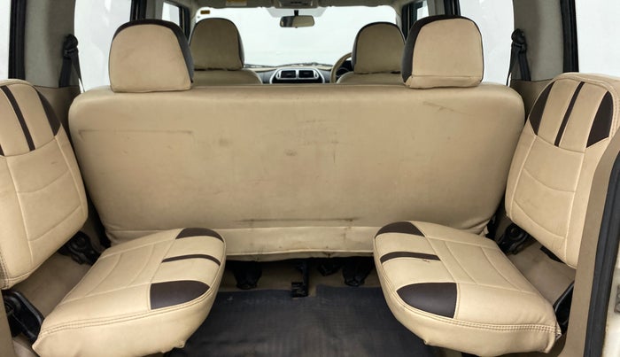 2018 Mahindra TUV300 T10, Diesel, Manual, 62,841 km, Third Seat Row ( optional )