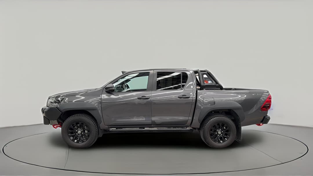 2022 Toyota Hilux Rugged X (4x4), Automatic, 14983 km, Left Side View