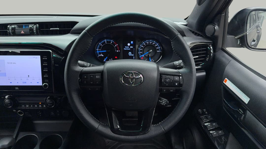 2022 Toyota Hilux Rugged X (4x4), Automatic, 14983 km, Steering Wheel Close-up