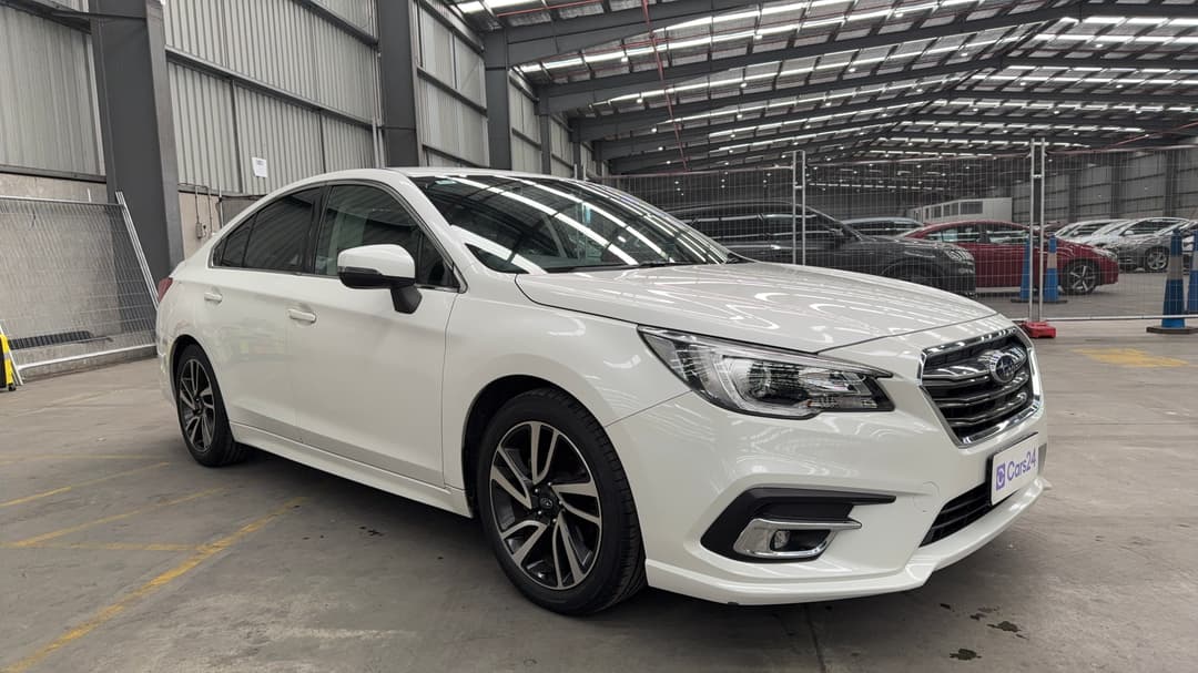 2020 Subaru Liberty 2.5i AWD, Automatic, 50941 km, Right Front Diagonal (45- Degree) View