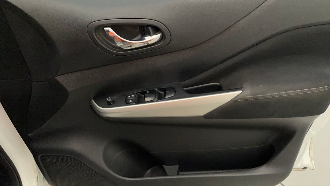 2019 Nissan Navara Sl (4x4), Automatic, 99252 km, Speaker View