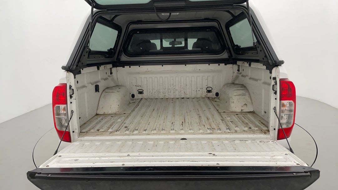 2019 Nissan Navara Sl (4x4), Automatic, 99252 km, Boot Inside View