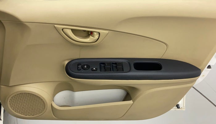 2014 Honda Brio S MT, Petrol, Manual, 35,921 km, Driver Side Door Panels Control