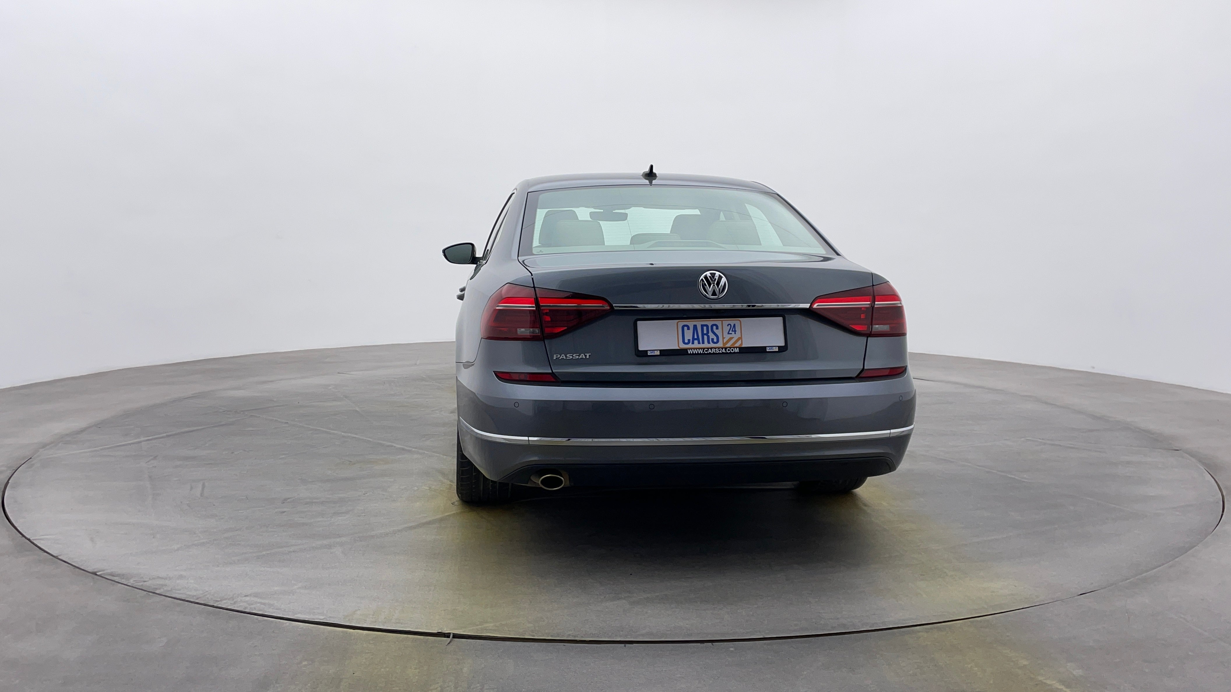 Volkswagen Passat-Back/Rear View