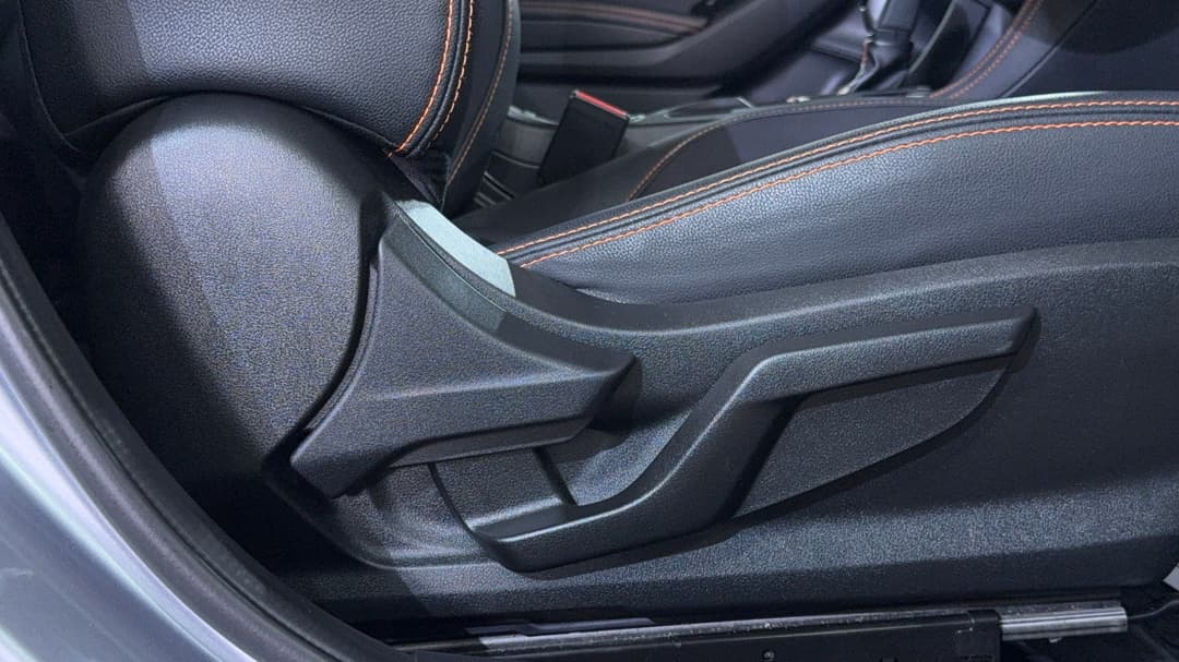 2020 Subaru XV 2.0i-l AWD, Automatic, 103472 km, Drivers Side Adjustment Panel