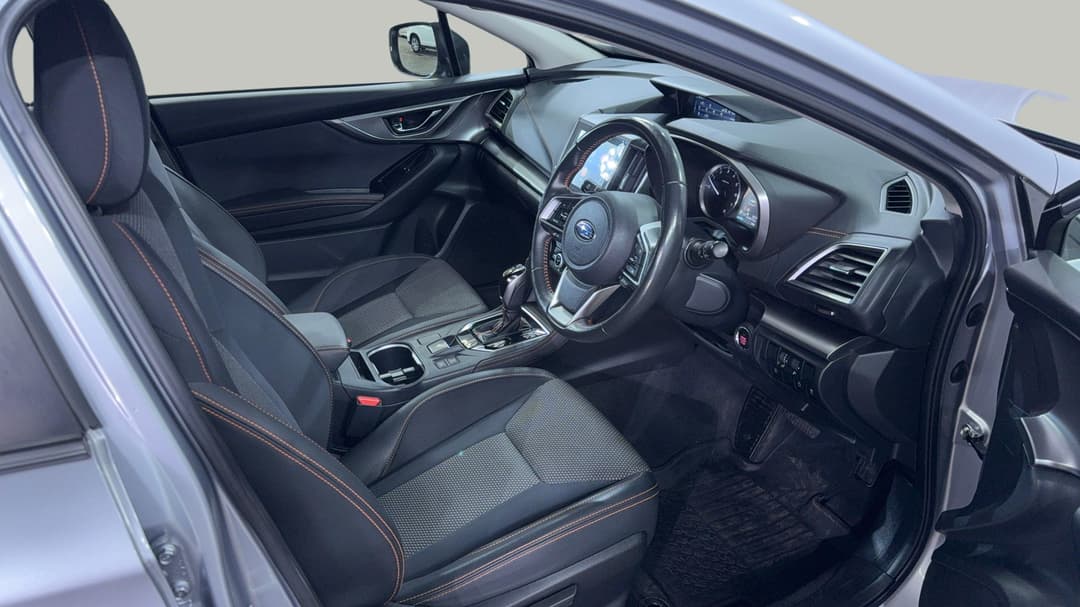 2020 Subaru XV 2.0i-l AWD, Automatic, 103472 km, Right Side Front Door Cabin View