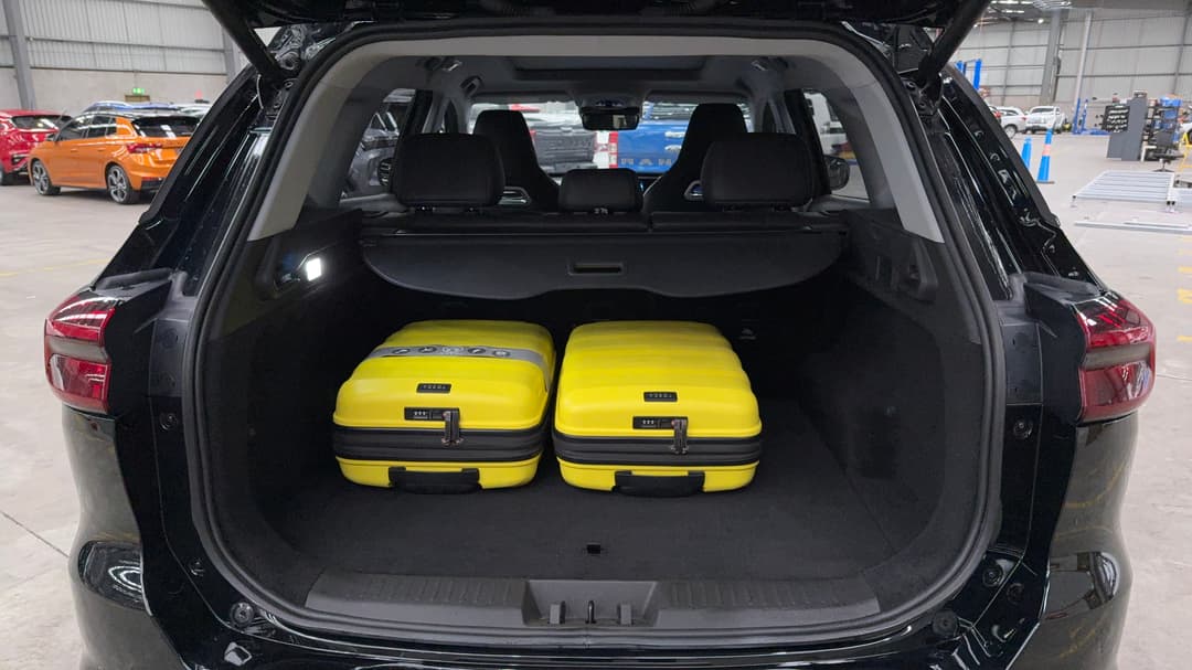 2023 Chery Tiggo 7 Pro Ultimate AWD, Automatic, 33063 km, Boot Inside View with Luggage