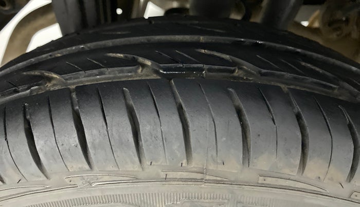 2018 Maruti Alto 800 LXI, Petrol, Manual, 37,614 km, Right Rear Tyre Tread