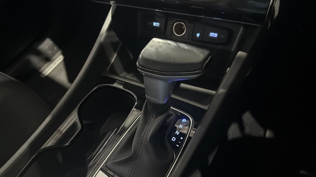 2023 Hyundai Tucson (FWD), Automatic, 15755 km, Gear Lever 