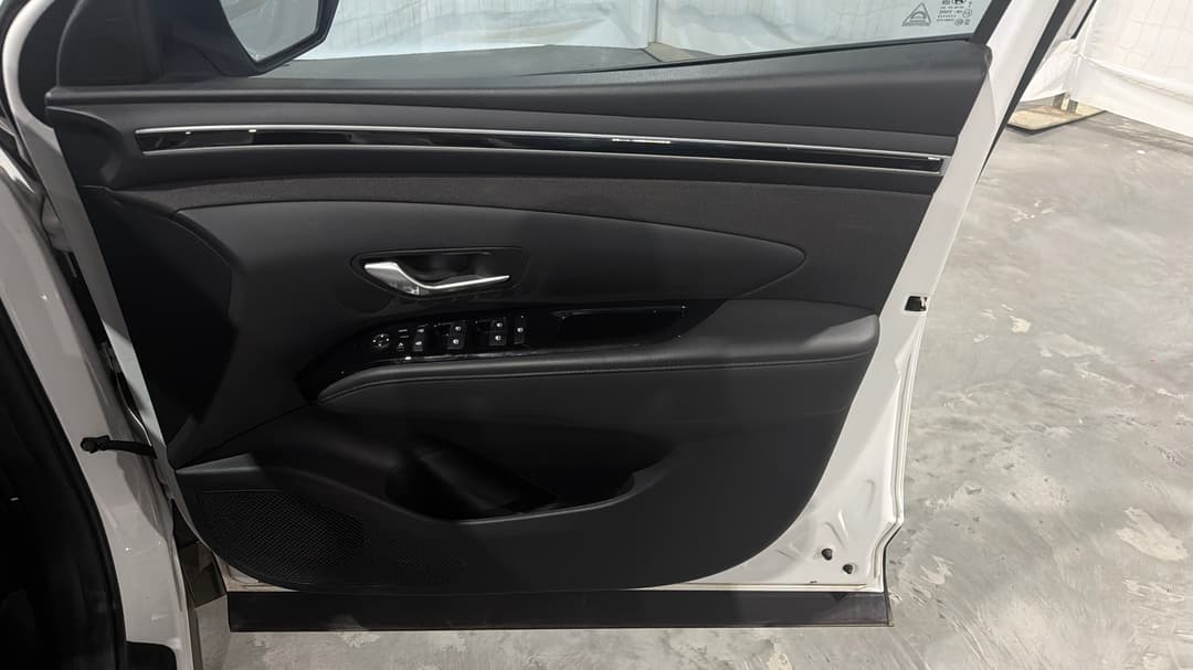 2023 Hyundai Tucson (FWD), Automatic, 15755 km, Speaker View