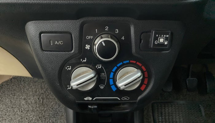 2012 Honda Brio S MT, CNG, Manual, 85,181 km, AC Unit - Directional switch has minor damage
