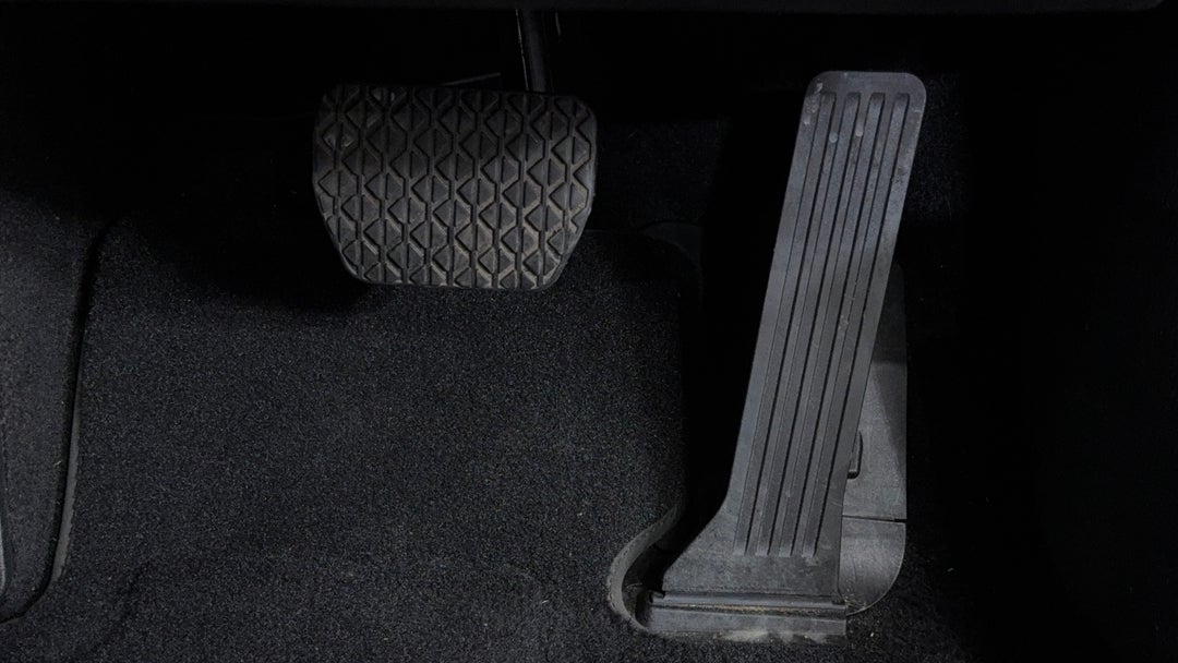 Pedals and Footmat