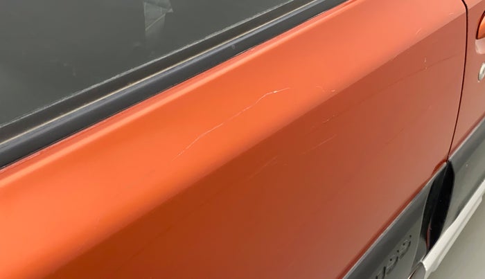 2015 Toyota Etios CROSS 1.5 V, Petrol, Manual, 64,229 km, Right rear door - Minor scratches