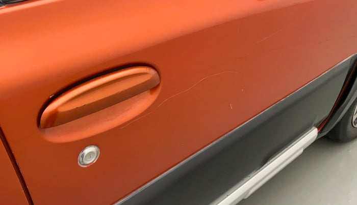 2015 Toyota Etios CROSS 1.5 V, Petrol, Manual, 64,229 km, Driver-side door - Minor scratches