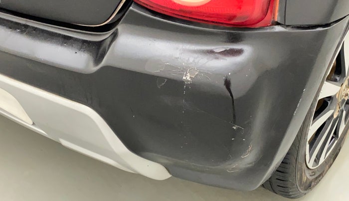 2015 Toyota Etios CROSS 1.5 V, Petrol, Manual, 64,229 km, Rear bumper - Paint is slightly damaged