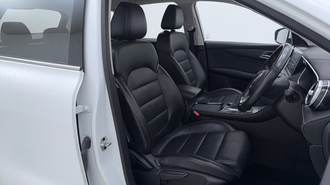2021 MG HS Vibe, Automatic, 79429 km, Right Side Front Door Cabin View