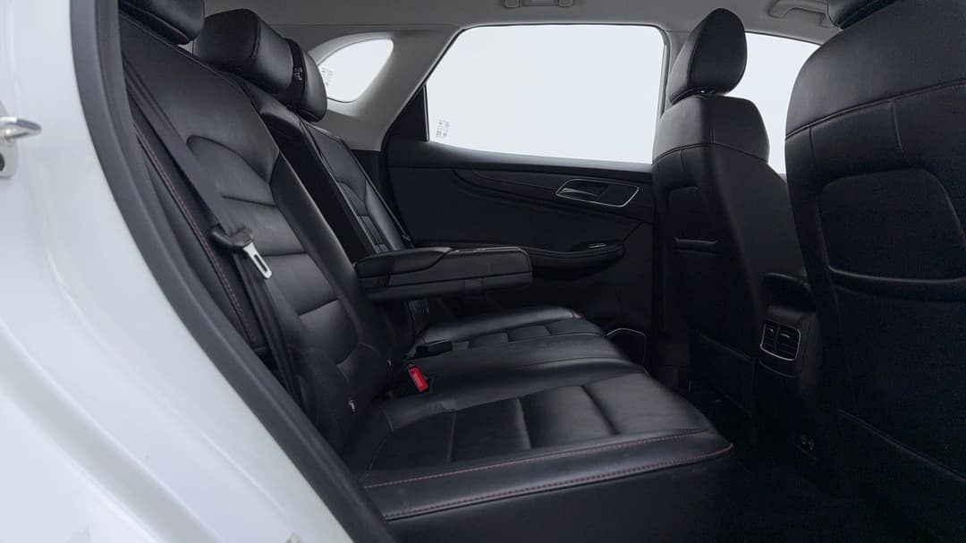 2021 MG HS Vibe, Automatic, 79429 km, Right Side Rear Door Cabin View