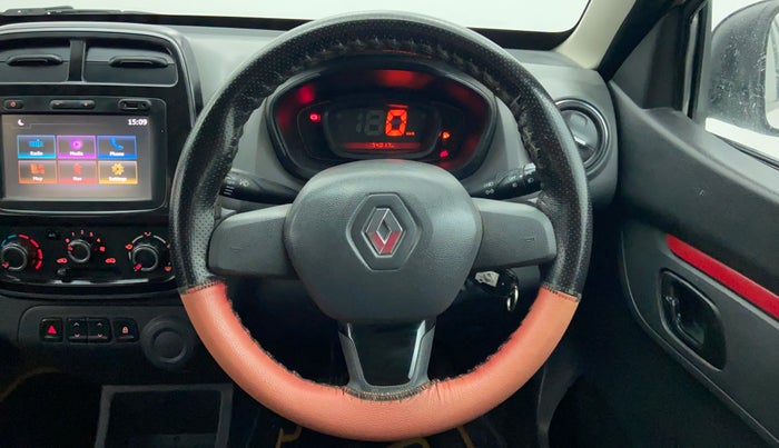 2016 Renault Kwid RXT, Petrol, Manual, 74,360 km, Steering Wheel Close-up