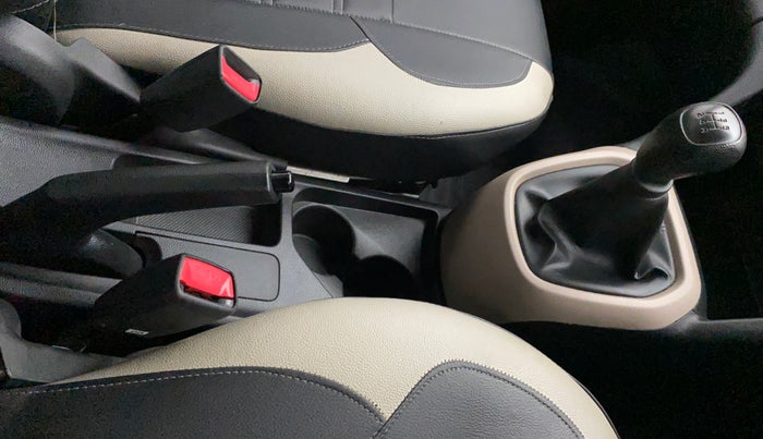 2019 Hyundai Grand i10 MAGNA 1.2 KAPPA VTVT, Petrol, Manual, 35,406 km, Gear Lever