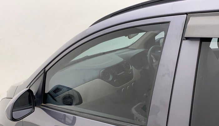 2019 Hyundai Grand i10 MAGNA 1.2 KAPPA VTVT, Petrol, Manual, 35,406 km, Front passenger door - Door visor damaged