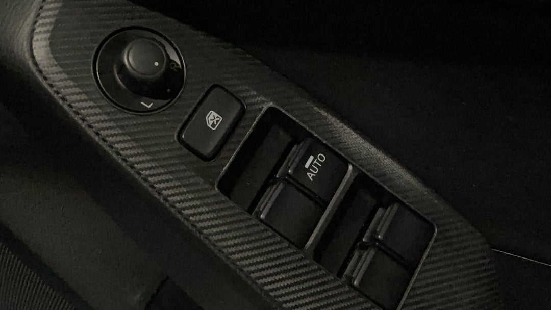 2015 Mazda 3 Touring, Automatic, 116234 km, Drivers Side Door Panel Controls