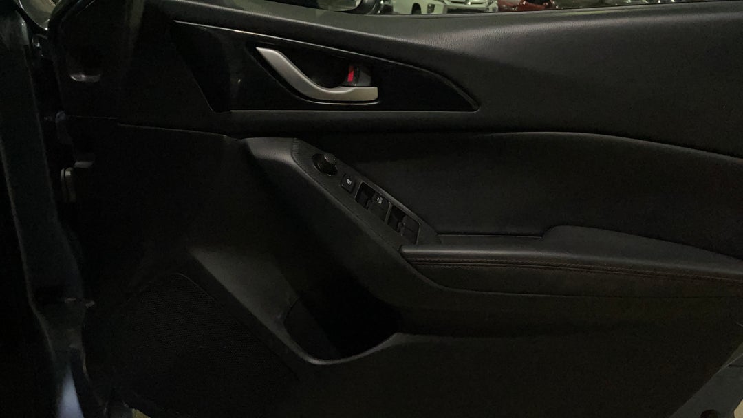 2015 Mazda 3 Touring, Automatic, 116234 km, Speaker View