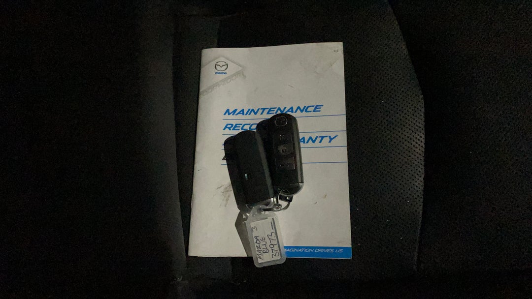 2015 Mazda 3 Touring, Automatic, 116234 km, Key Close-up