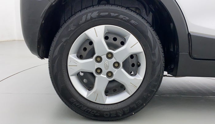 2019 Mahindra XUV300 1.5 W6 MT, Diesel, Manual, 96,053 km, Right Rear Wheel