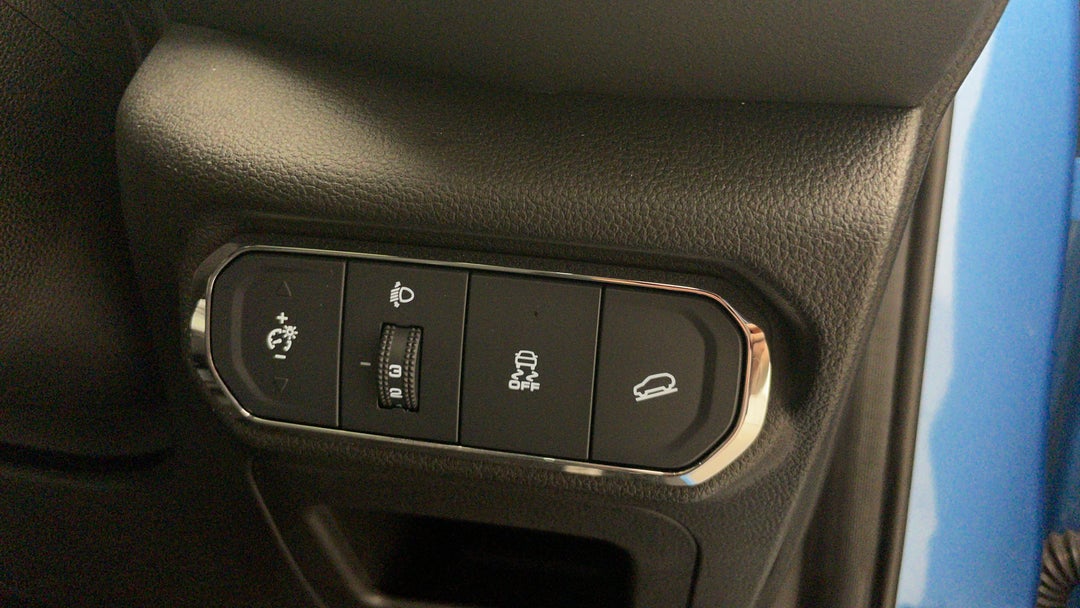 2022 GWM Haval Jolion Ultra, Automatic, 35278 km, Utility Switches/Buttons