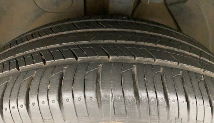 2019 Hyundai Tucson 2WD MT PETROL, Petrol, Manual, 31,249 km, Left Front Tyre Tread