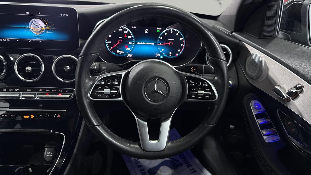 2018 Mercedes-benz C300 -, Automatic, 77578 km, Steering Wheel Close-up