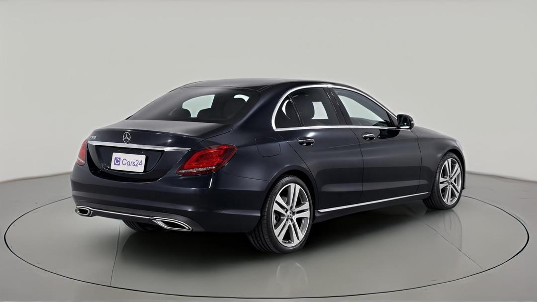 2018 Mercedes-benz C300 -, Automatic, 77578 km, Right Back Diagonal (45- Degree) View