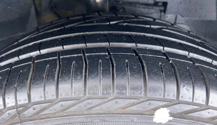 2019 Tata NEXON XZ+ 1.2, Petrol, Manual, 17,347 km, Right Front Tyre Tread