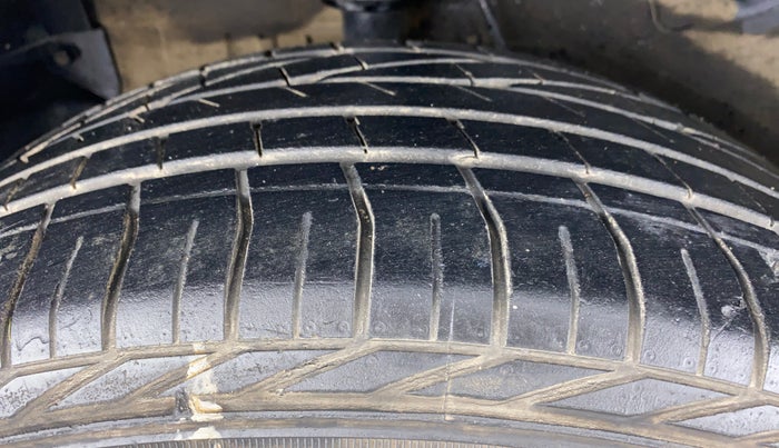 2019 Tata NEXON XZ+ 1.2, Petrol, Manual, 17,347 km, Right Rear Tyre Tread